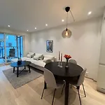 Moderne Selveierleilighet Med Terrasse I 5.Etasje